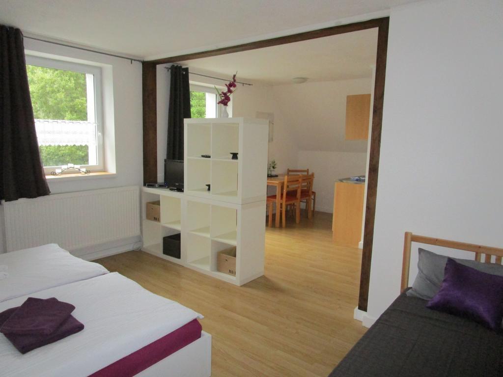 Greizer Kammhuette Gaststaette & Pension Klingenthal Room photo